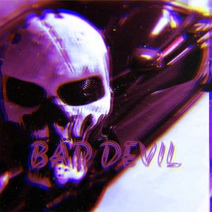 美女被男人扒开光屁股狂打
