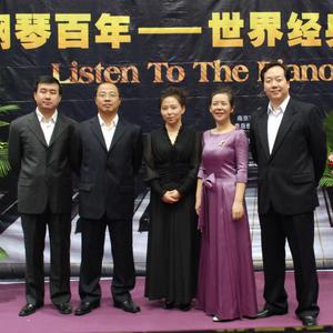 八零婚纱摄影—度松峦
